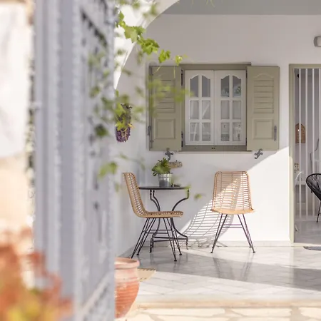 アパート Aeolos Sustainable Living