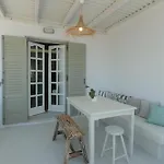 Aeolos Sustainable Living Lejlighed