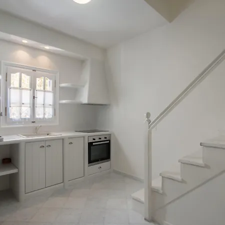 Aeolos Sustainable Living Agkidia